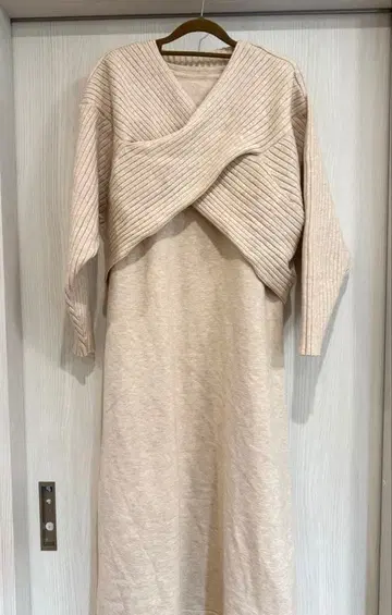 택 포함 새상품 티티베이트 니트 원피스