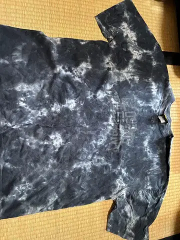 타이다이 디자인 T셔츠 그레이/블랙