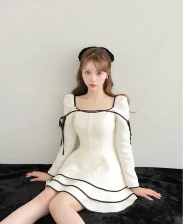 리본 트림 트위드 미니 원피스 엠엠