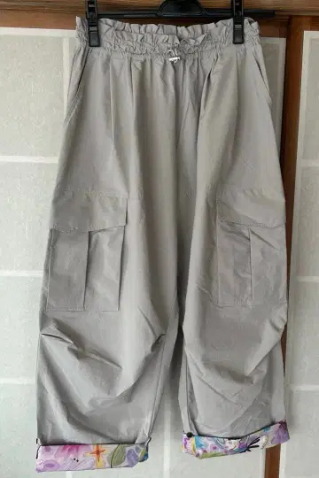 알베로베로 그레이 워크 팬츠 컬러풀 밑단 디자인