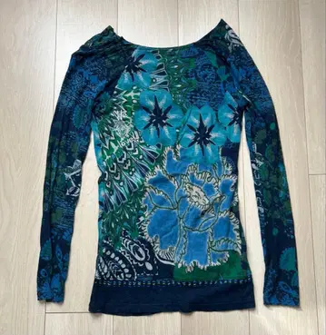 Desigual 티셔츠 S 사이즈