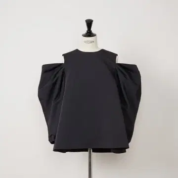 헤이브 Heve 컷 오프숄더 블라우스 블랙