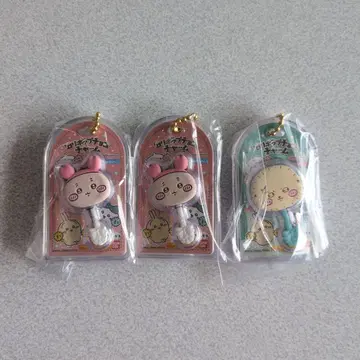 치이카와 (먼작귀) 헌책방 2체와 랏코 1체