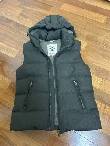 PYRENEX 헤리티지 다운 베스트 다크 그레이