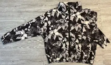 New Balance 꽃무늬 집업 자켓