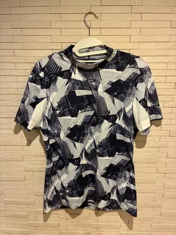 Oakley 반팔 티셔츠 네이비