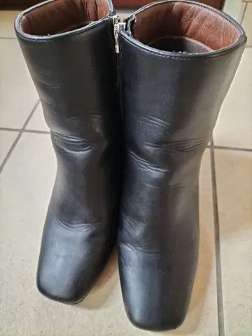 블랙 가죽 부츠 BEAMS heart