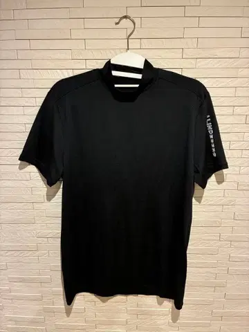 J. LINDEBERG 블랙 크리넥 셔츠