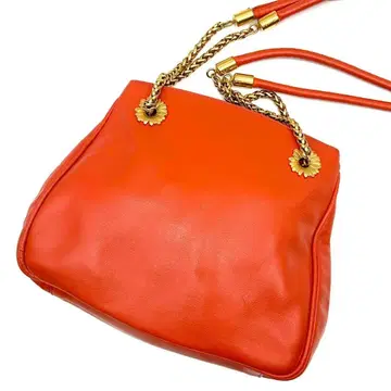 새상품급 에스카다 골드 체인 숄더백 이탈리아제 오렌지