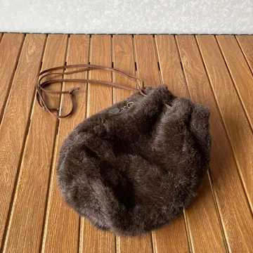 비아 데미존 Via Demizon 퍼 복조리 숄더백 미니백