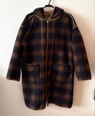 GU 리버서블 체크 보아 코트