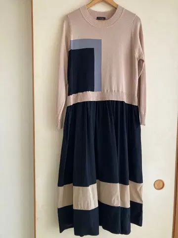 TRUBE 컬러 블록 니트 원피스 미사용품