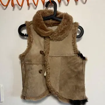 무스탕 절개 베스트 구제 의류