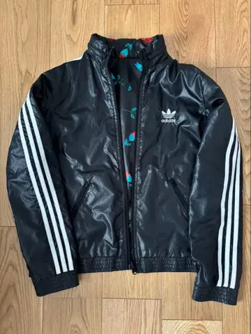 adidas 로데오 크라운 리버서블 꽃무늬 자켓 M 사이즈
