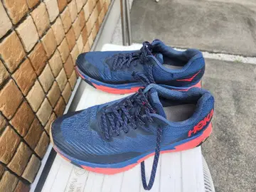 HOKA 트레일 러닝화 토렌트2 사이즈 27.5