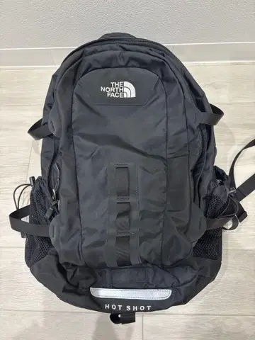 THE NORTH FACE HOT SHOT 블랙 백팩