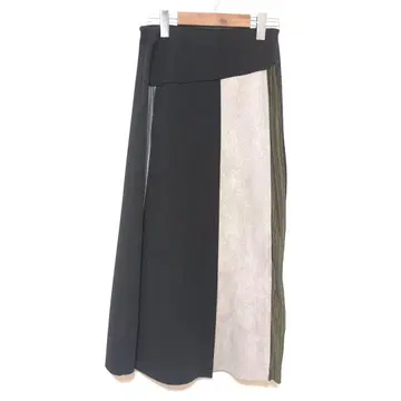 Eimee Law 본딩 배색 플리츠 스커트