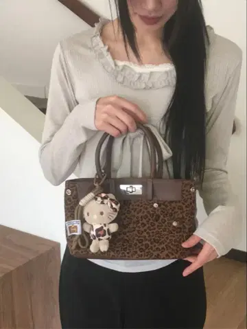 NUGU wonder wonder 레오파드 크로스 바디백