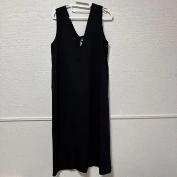 블랙 V넥 롱 드레스