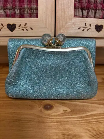 안나수이 라메 조가 귀여운 가마구치 달린 지갑 천연 가죽