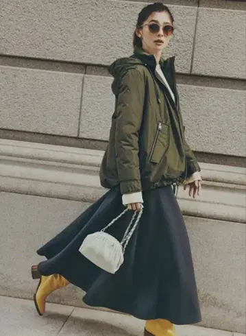 MACKAGE AMBER 다운 자켓 S 사이즈 올리브