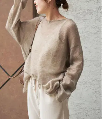 루즈 모헤어 믹스 보트넥 니트 시어 니트