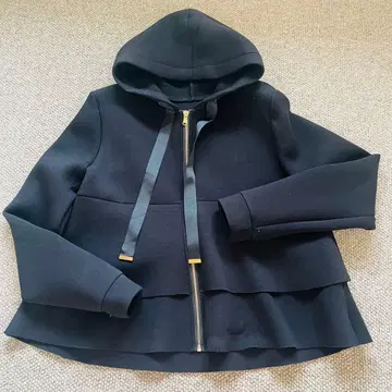 BIRTHDAY BASH 벌스데이 바쉬 프릴 후드티 M 블랙