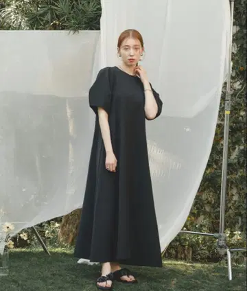 hinari 소매 턱 플레어 원피스