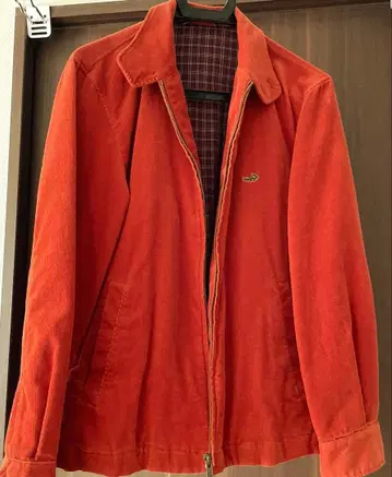 크로커다일 오렌지 점퍼 M