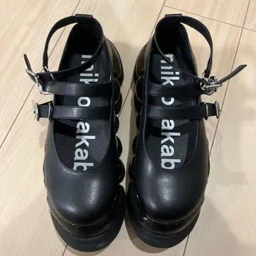 mikiosakabe 블랙 통굽 로퍼