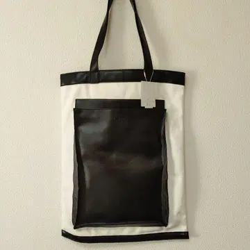 UN3D. 캔버스 가죽 숄더백