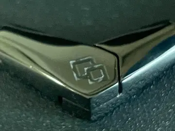 코란토테 ALT 목걸이 탑만 블랙 L