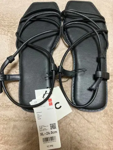 유니클로 UNIQLO:C 내로우 스트랩 플랫 샌들 블랙