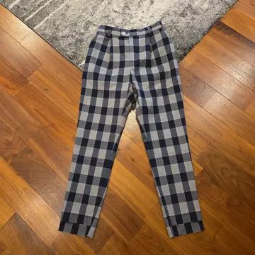 새상품급 Auief 체크 무늬 캐주얼 팬츠 사이즈 36
