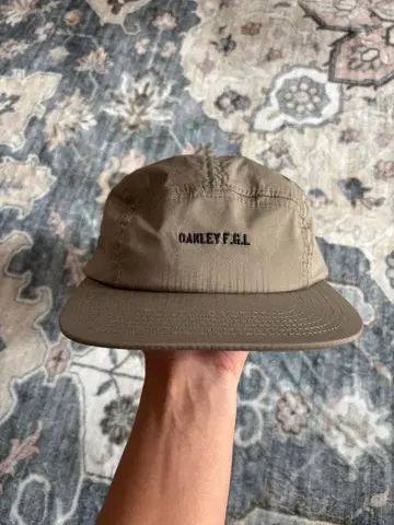 Oakley F.G.L. 카키 캡