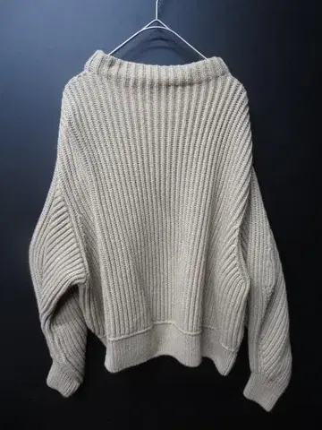 론 헤르만 드롭 숄더 니트 스웨터