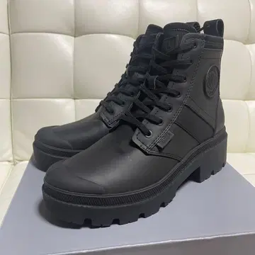 PALLADIUM 블랙 힐 부츠
