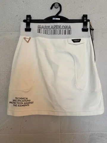 MARKANDLONA 화이트 스커트