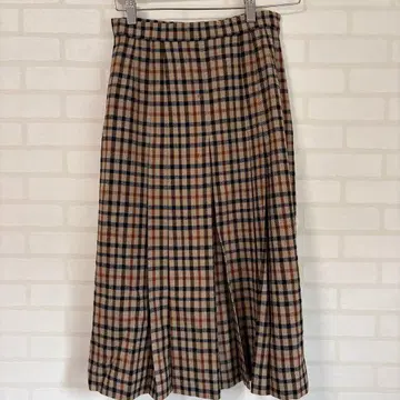 DAKS 닥스 체크 무늬 플리츠 스커트