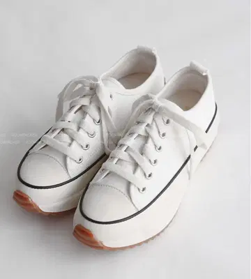 ROOMPACKER 베이직  스니커즈