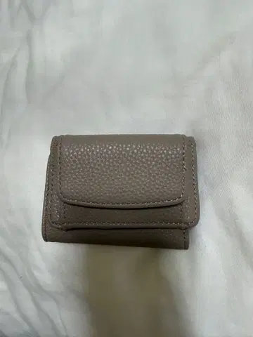 브라운 가죽 3단 폴더형 지갑