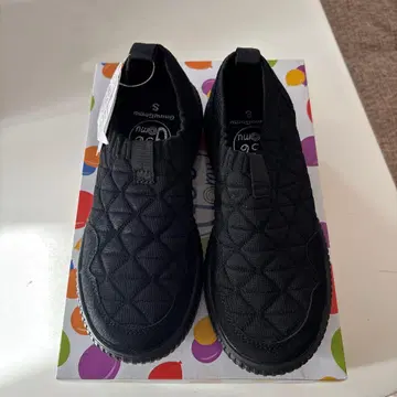 Gomu56 세탁 가능한 와이드 초경량 소프트 스니커즈