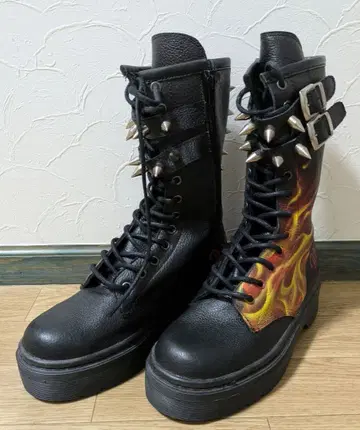 PARC 스터드 장식 불꽃 디자인 롱 부츠