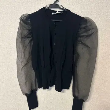 ZARA 블랙 퍼프 슬리브 가디건 M