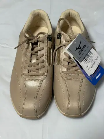 [ 새상품 ] MIZUNO 미즈노 워킹화 25.0 EEE 베이지