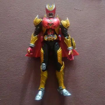 SH 피규아트 가면라이더 키바 엠퍼러 폼