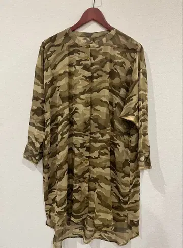 그린 라벨 릴랙싱 튜닉 카모플라주 시스루 7분 소매 블라우스