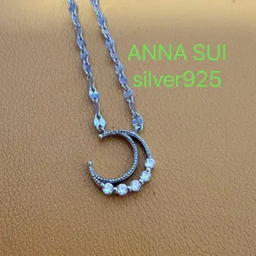 ANNA SUI 실버 초승달 목걸이