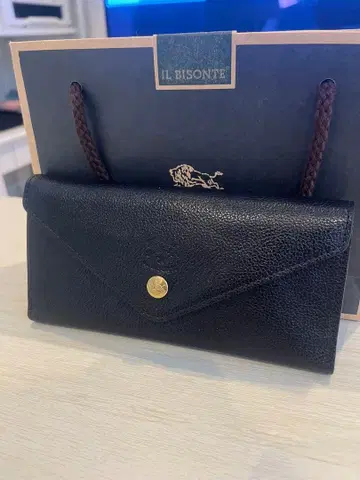 IL BISONTE 블랙 가죽 장지갑