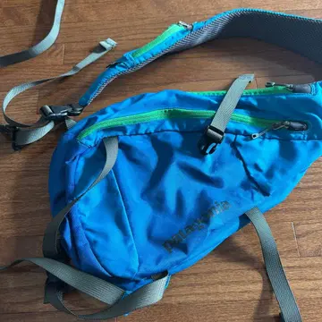 patagonia 바디백 블루